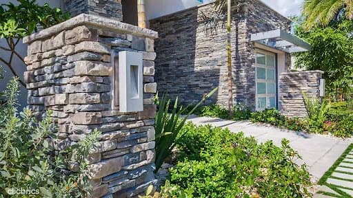 8 Best Stone Tiles for Wall to Smarten Up Your Home Exterior