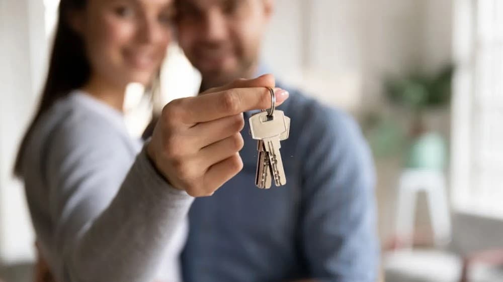 How Couples Can Save Big When Buying Real Estate